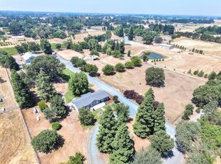 12622 Apricot Ln, Wilton, CA 95693