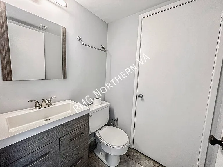 2689 Glengyle Dr #33 — Photo 13