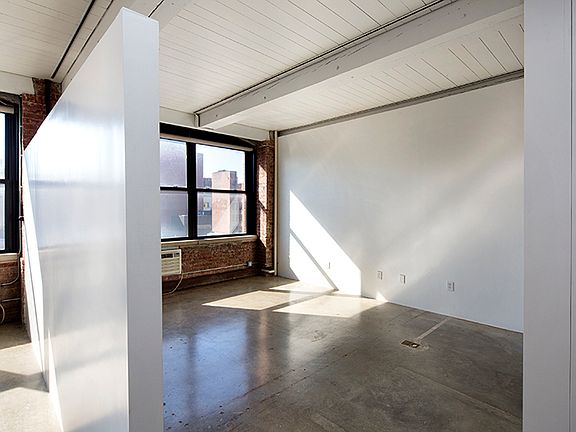 5th image of 525 W 22nd St APT 5C