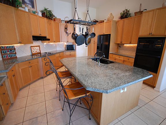 4th image of 6966 Finamore Cir