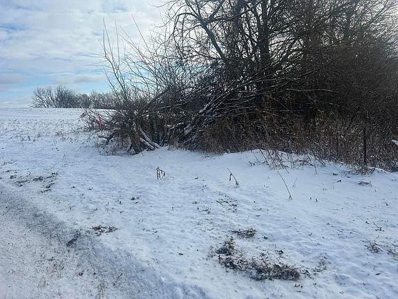 5th image of 61063 County Road B