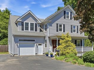 32 Sandy Pond Rd, Ayer, MA 01432