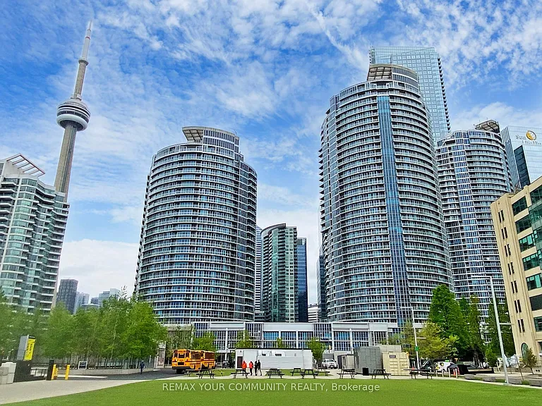 208 Queens Quay St W #2212 — Photo 1