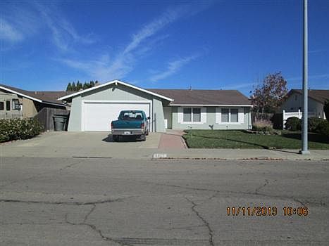 2nd image of 1613 E Airport Ave