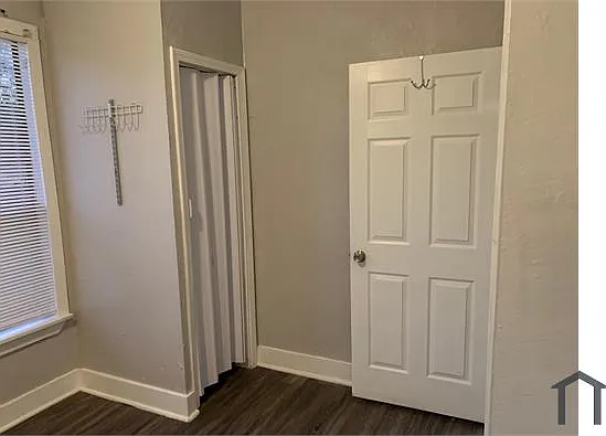 2320 McFaddin St #3 — Photo 11