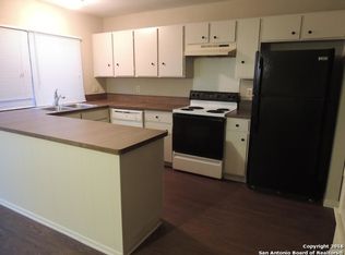7730 Glen Mdws, San Antonio, TX 78239