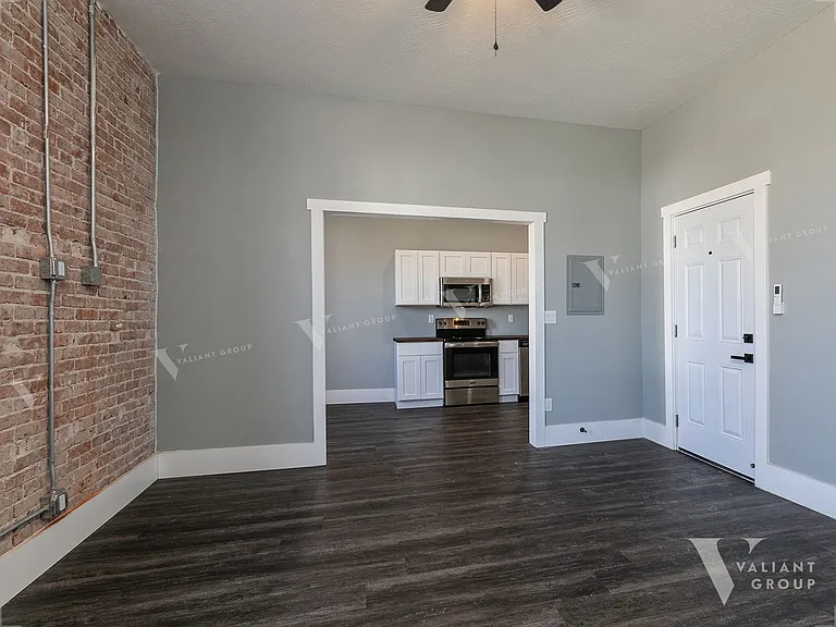 806 South Ave — Photo 51
