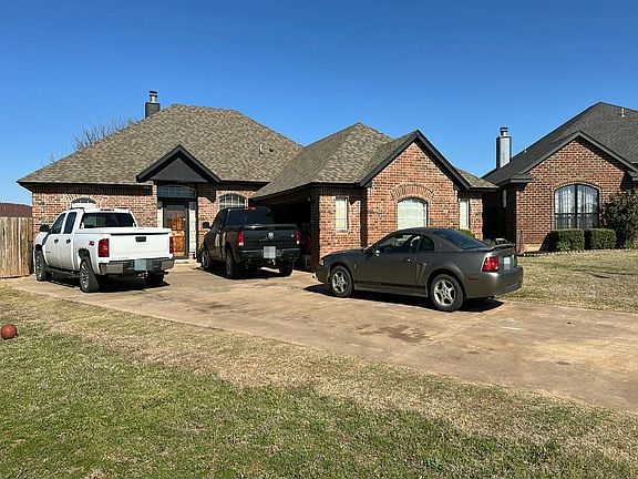 3rd image of 641 E Katelyn Ln