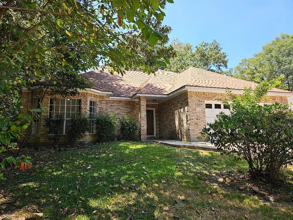 1st image of 120 Hiwon Dr