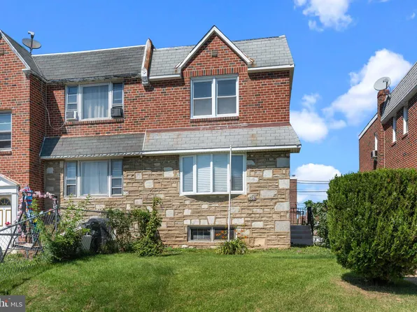 1703 Danforth St, Philadelphia, PA 19152