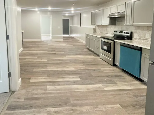 426 W Broad St #5A, Hazleton, PA 18201