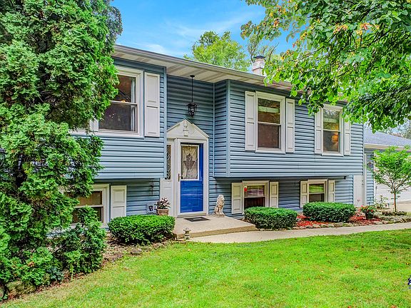 2nd image of 33076 N Tomahawk Pl