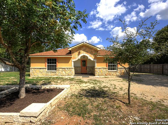 2nd image of 23038 Copper Canyon Dr