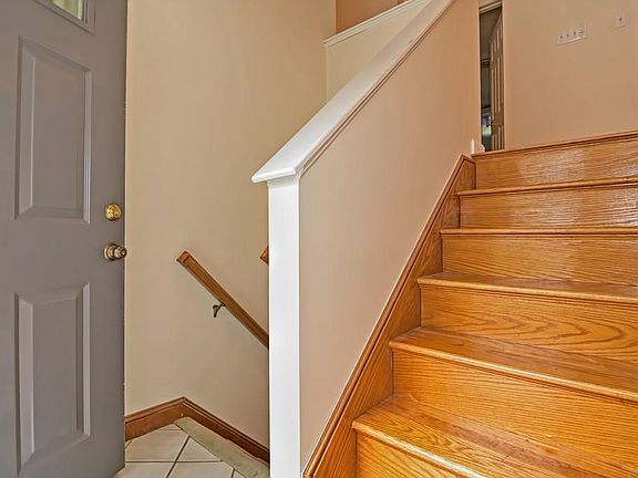 4th image of 73 Tanglewood Dr