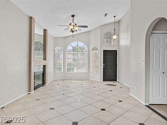 3rd image of 7628 Desert Cactus Cir
