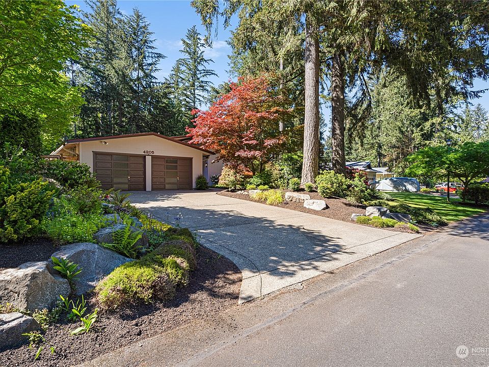 1st image of 4205 Clearwater Drive SE