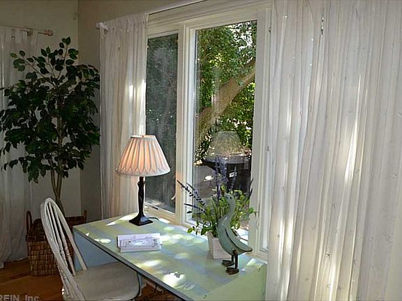 3rd image of 7904 Atlantic Ave #B