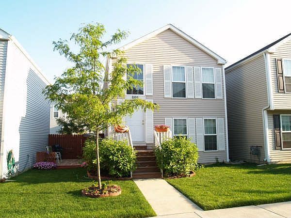 1st image of 809 Serendipity Dr