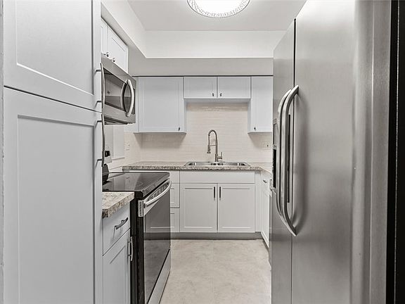 3rd image of 1901 Indian River Blvd #201B