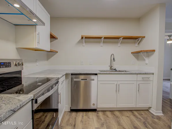 3591 KERNAN Boulevard S #710, Jacksonville, FL 32224