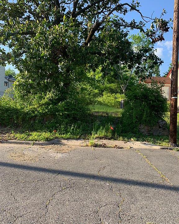1st image of Jackson St