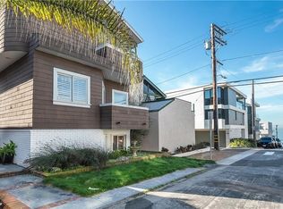 420 27th St, Manhattan Beach, CA 90266