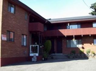 2014 SW 152nd St APT 5, Burien, WA 98166