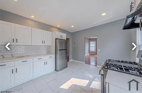 163 Temple St #2 — Photo 2