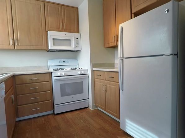 Sea Breeze Apartments for rent in Marina, CA | 3094 Lake Dr, Marina, CA