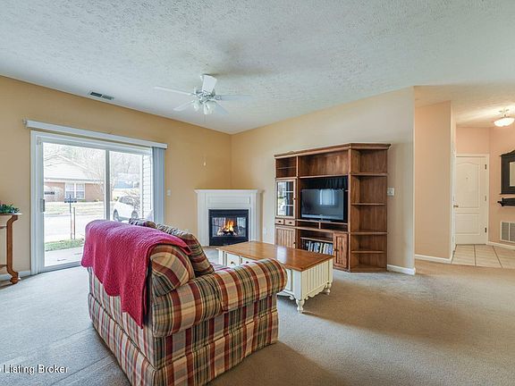 5th image of 9106 Hawthorne Pointe Dr Unit 104