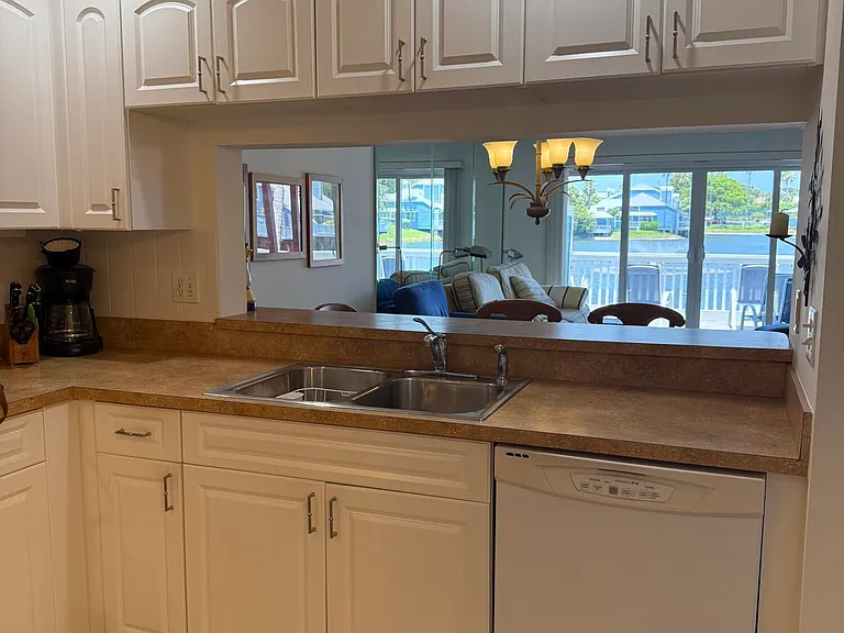 809 Ocean Dunes Cir — Photo 4
