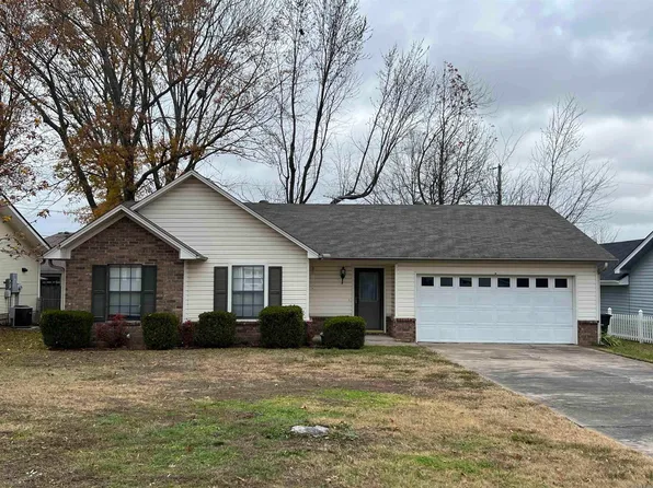 1102 Latigo Trl, Jacksonville, AR 72076