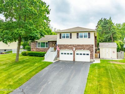 34 Aspen Road, Latham, NY, 12110