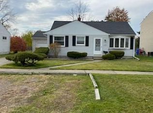 34019 Garfield Rd, Fraser, MI 48026