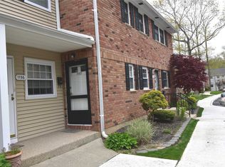 1157 Village Dr, Hauppauge, NY 11788