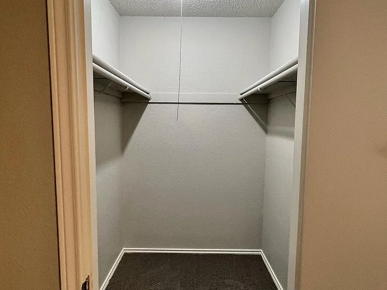 310 Cates Dr #310 — Photo 10