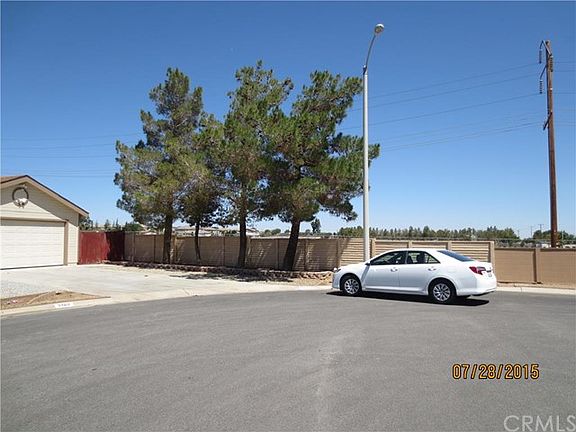 4th image of 9188 Applewood Ln