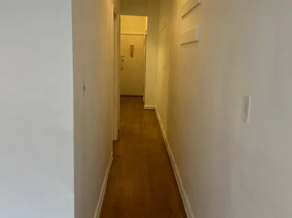 313 East 89th Street image 5 of 14