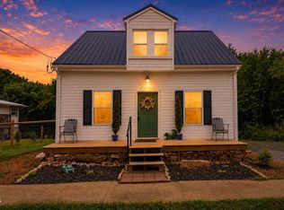 11794 Academy St, Milton, NC 27305