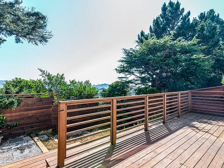 919 Teresita Blvd — Photo 27