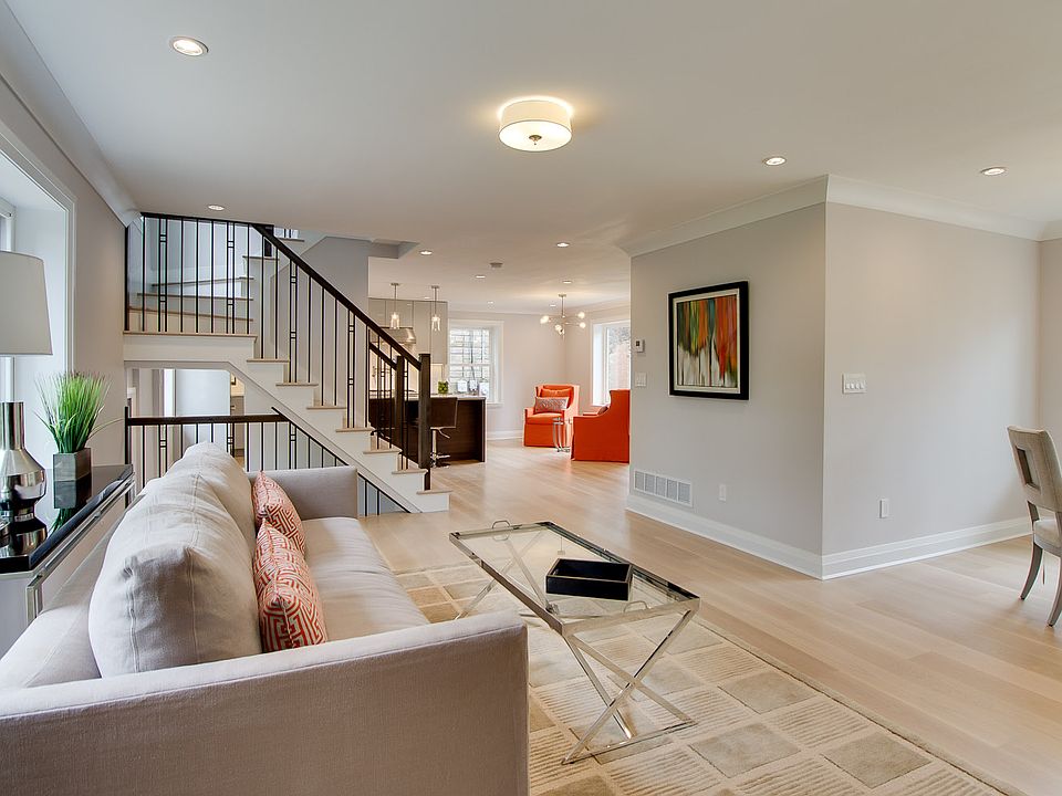 Main Level Open Concept 