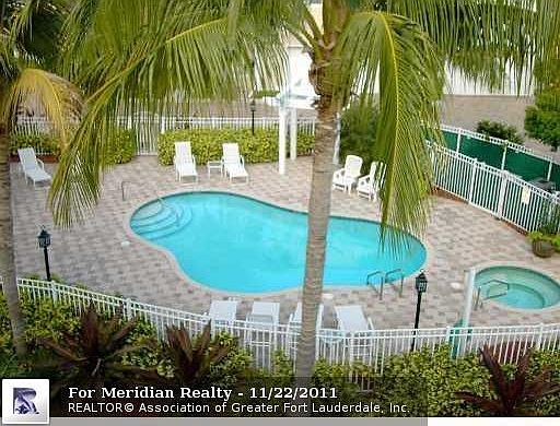 2nd image of 2865 Marina Cir