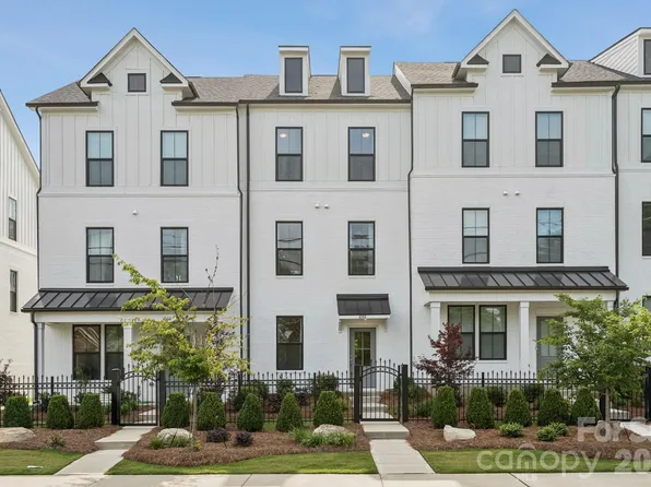 4148 Alexander View Dr, Charlotte, NC 28226