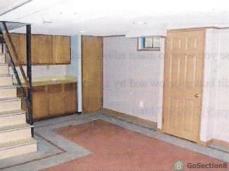 2nd image of 5649 Sunbury Ave