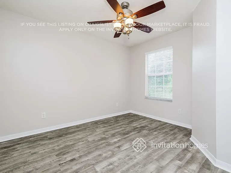 2935 Girvan Dr — Photo 9