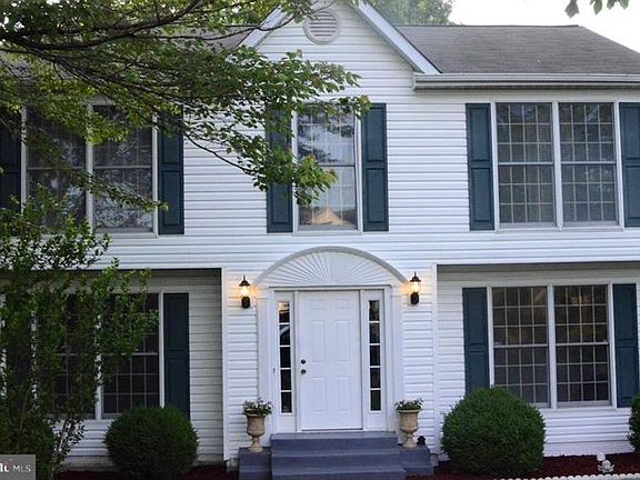 4th image of 11807 Dudley Ct