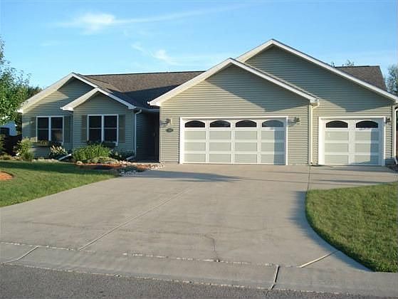 1st image of 6203 Willowbrook Dr