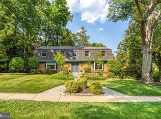 1900 Windmill Ln, Alexandria, VA 22307