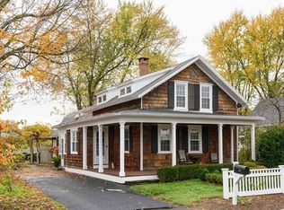 56 Laurel St, Northampton, MA 01060