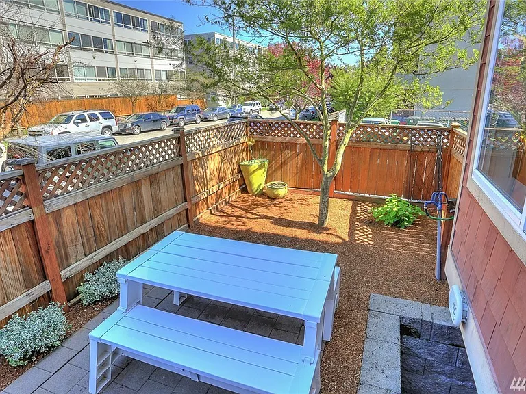 5227 Russell Ave NW #A — Photo 22